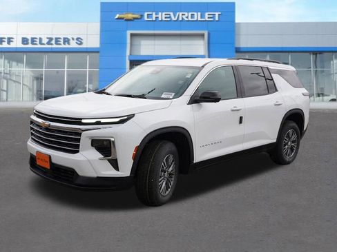 New 2026 Chevrolet Traverse LT w/ Driver Confidence Package image 7