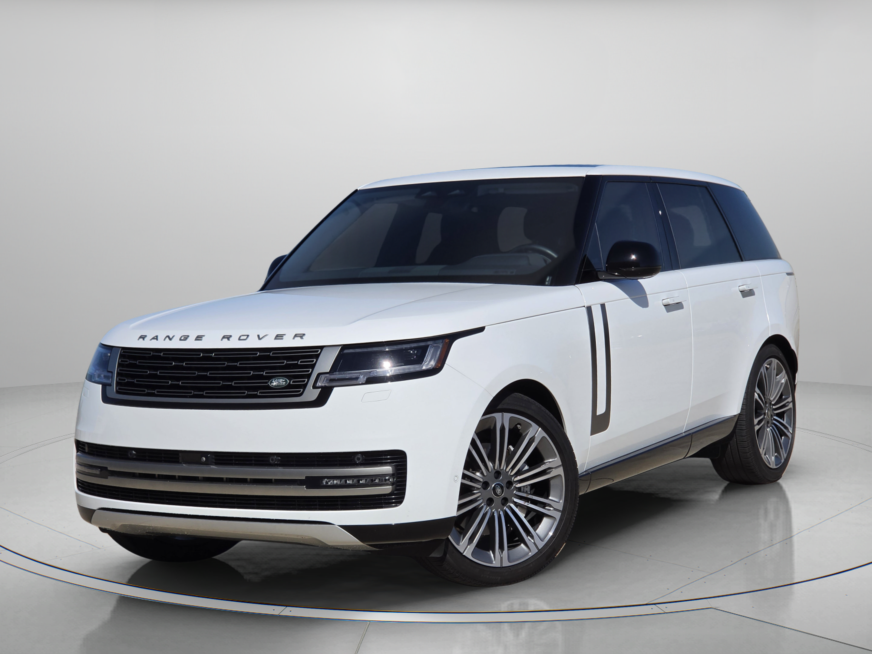 Certified 2025 Land Rover Range Rover SE AWD/4WD image 1