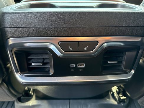 Used 2024 GMC Sierra 3500 Denali Ultimate image 27
