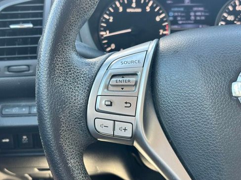 Used 2017 Nissan Altima 2.5 S w/ Power Driver Seat Package FWD image 29