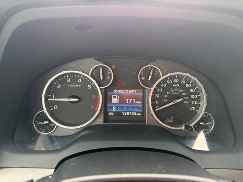 Used 2014 Toyota Tundra SR5 image 18