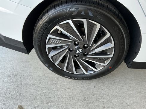 New 2026 Hyundai Sonata SEL image 5