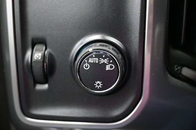 Used 2015 Chevrolet Silverado 1500 LT RWD image 22