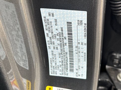 New 2025 Ford Bronco Badlands image 29