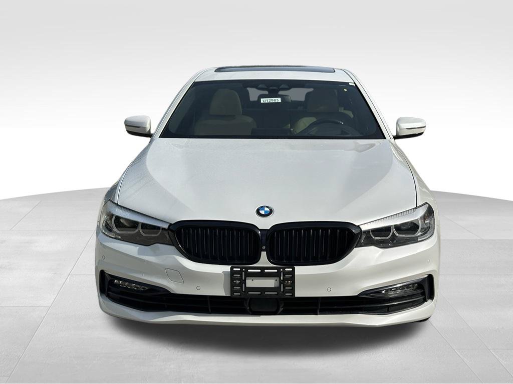 Used 2018 BMW 530e RWD image 4