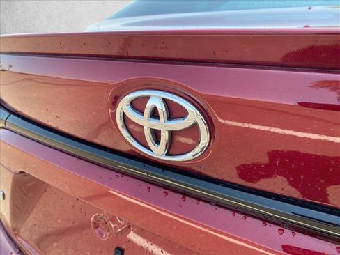 Used 2023 Toyota Corolla SE FWD image 16