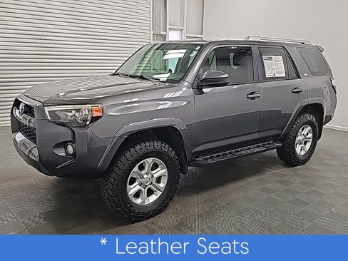 Used 2014 Toyota 4Runner SR5 image 5