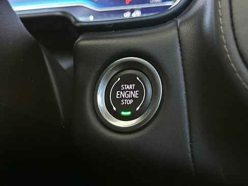 Used 2024 Chevrolet Tahoe High Country w/ Premium Package image 33