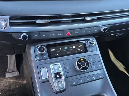 Used 2025 Hyundai Palisade Calligraphy image 20