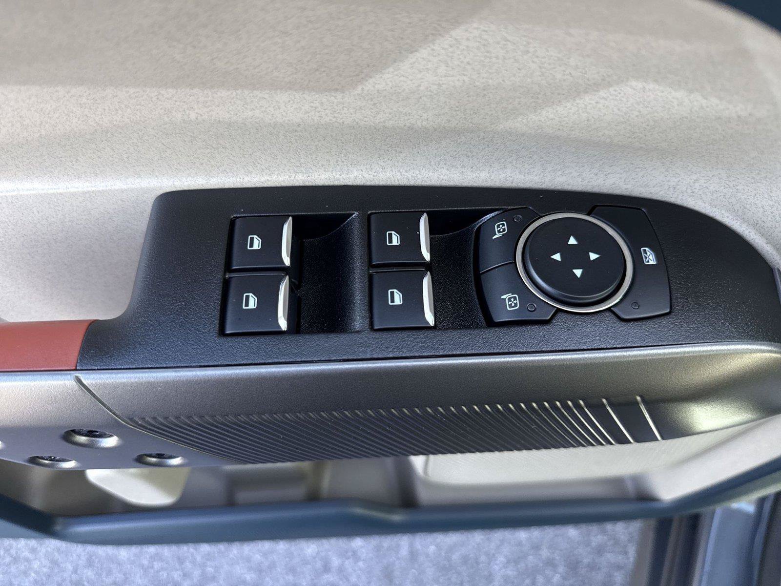 Used 2026 Ford Maverick Lariat AWD/4WD image 13