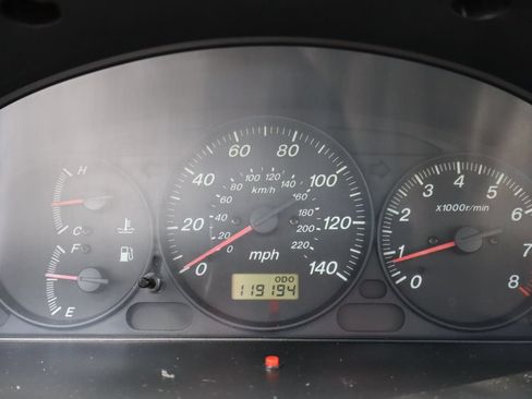 Used 2001 MAZDA Protege FWD image 31
