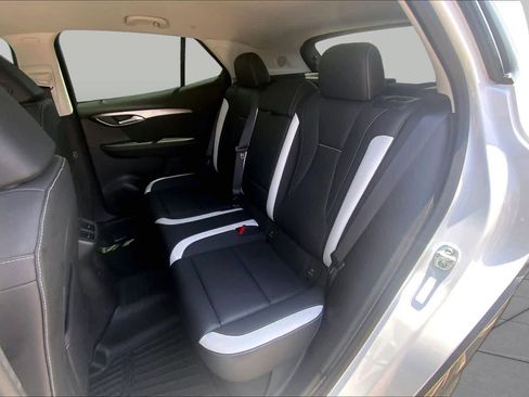 Used 2025 Buick Envision Sport Touring AWD/4WD image 21
