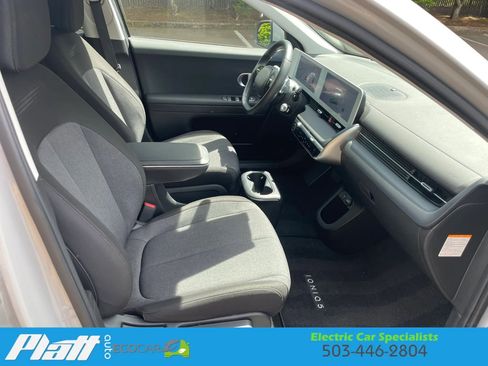 Used 2024 Hyundai Ioniq 5 SEL image 52