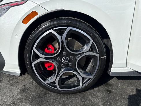 New 2026 Volkswagen GTI Autobahn image 18