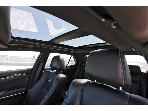 Used 2022 Chrysler 300 S image 27