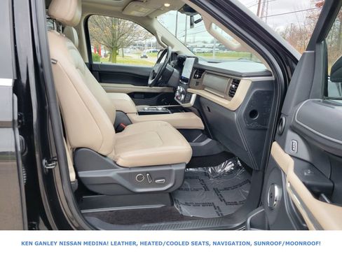 Used 2023 Ford Expedition Limited image 55