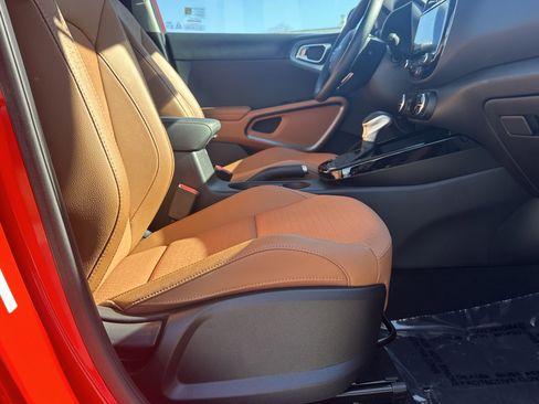 Used 2024 Kia Soul EX w/ Option Group 015 image 16