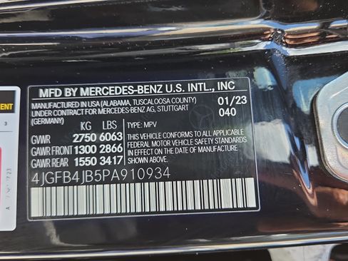 Certified 2023 Mercedes-Benz GLE 350 image 36