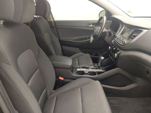 Used 2017 Hyundai Tucson Sport FWD image 21