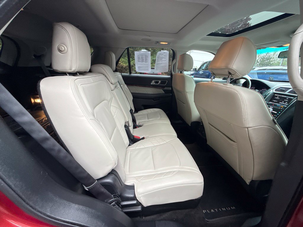 Used 2016 Ford Explorer Platinum AWD/4WD image 11