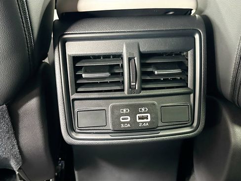 New 2026 Subaru Forester Premium AWD/4WD image 24