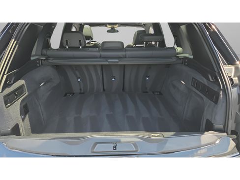 Used 2022 BMW X5 xDrive40i w/ Premium Package AWD/4WD image 15
