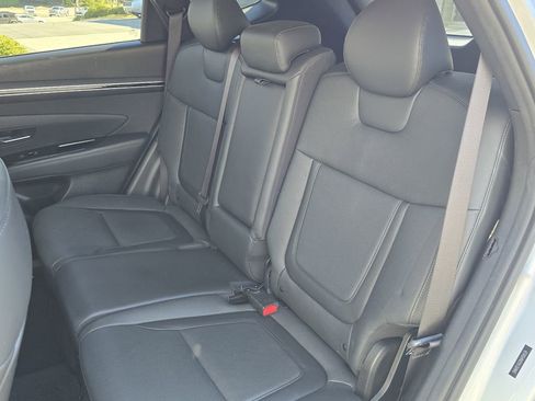 Used 2022 Hyundai Tucson Limited w/ Cargo Package image 22
