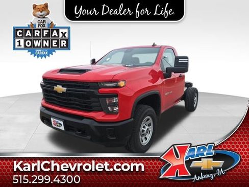 Used 2024 Chevrolet Silverado 3500 W/T image 1
