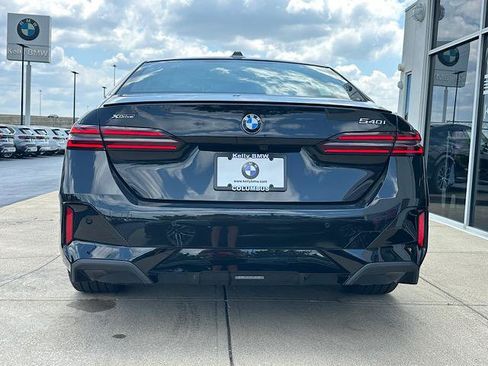 Used 2026 BMW 540i xDrive AWD/4WD image 9