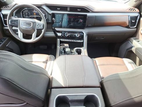 Used 2025 GMC Sierra 1500 Denali w/ Denali Reserve Package image 5