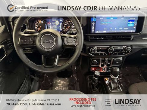 Certified 2025 Jeep Wrangler Unlimited Rubicon AWD/4WD image 23