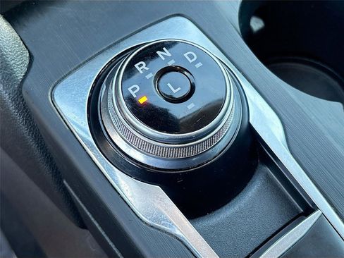 Used 2020 Ford Escape SE FWD image 17