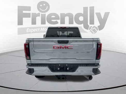 Used 2025 GMC Sierra 2500 AT4 w/ AT4 Premium Plus Package image 6