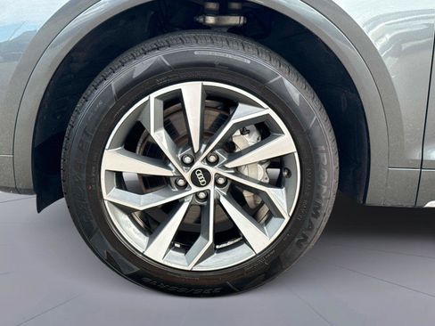 Used 2024 Audi Q5 2.0T Premium Plus AWD/4WD image 11