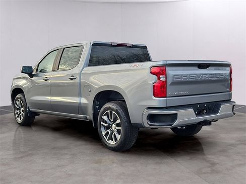 Used 2023 Chevrolet Silverado 1500 LT image 6