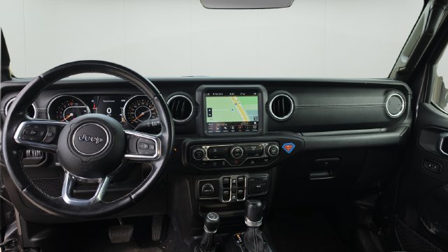 Used 2021 Jeep Gladiator Overland w/ Popular Equipment Package AWD/4WD image 22