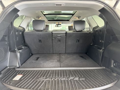 Used 2018 Hyundai Santa Fe AWD w/ SE Ultimate Tech Package 03 image 35