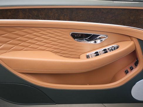 New 2026 Bentley Continental GTC AWD/4WD image 22