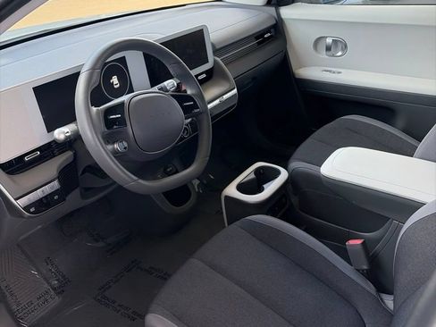 Used 2024 Hyundai Ioniq 5 SEL RWD image 33