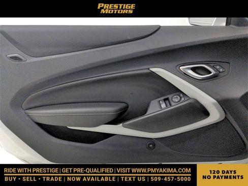 Used 2023 Chevrolet Camaro LT image 33