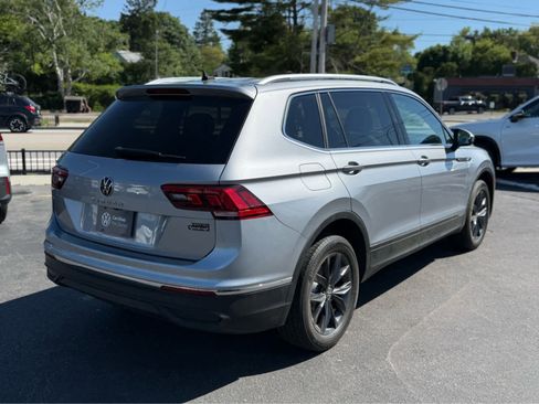 Certified 2022 Volkswagen Tiguan SE AWD/4WD image 5