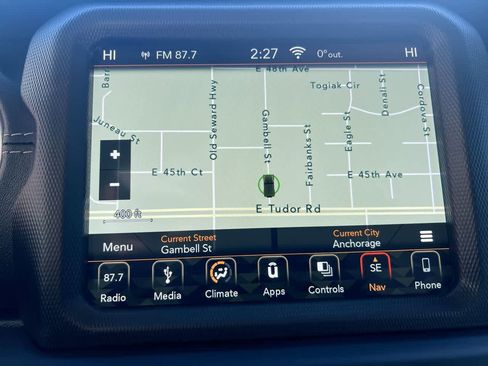 Used 2018 Jeep Wrangler Unlimited Sahara image 18