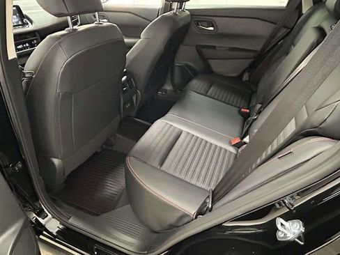 New 2026 Nissan Rogue SV AWD/4WD image 8