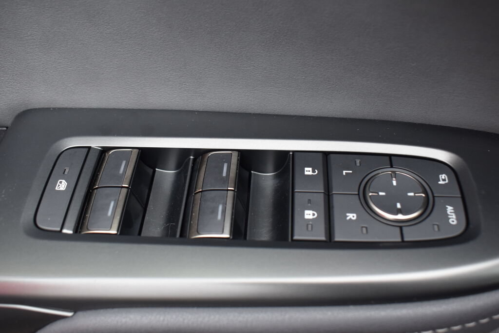 Used 2023 Lexus RZ 450e Premium w/ Technology Package AWD/4WD image 16