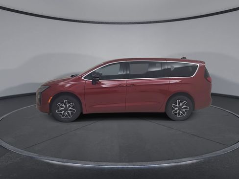 New 2027 Chrysler Pacifica Limited AWD/4WD image 8