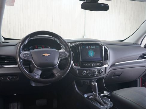 Used 2018 Chevrolet Traverse LT AWD/4WD image 11