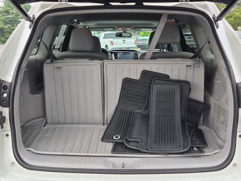 Used 2016 Toyota Highlander XLE AWD/4WD image 20