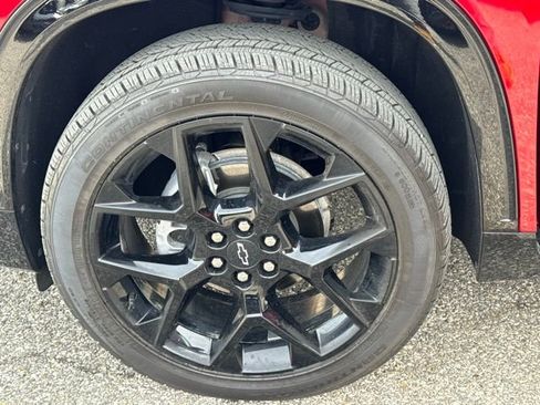 Certified 2024 Chevrolet Traverse RS w/ LPO, Floor Liner Package image 19