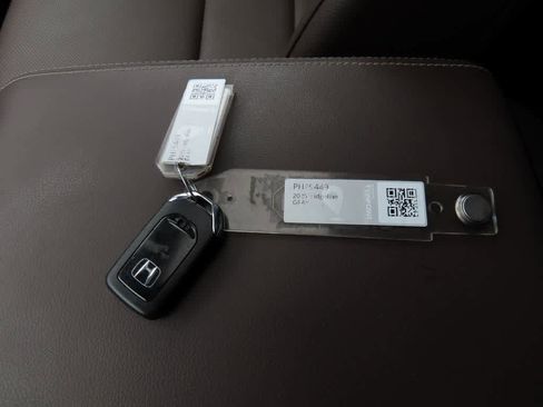 Certified 2025 Honda Ridgeline RTL image 26