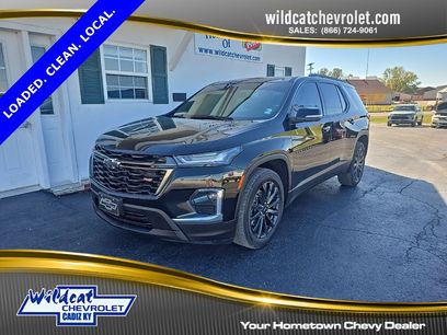 Used 2023 Chevrolet Traverse RS